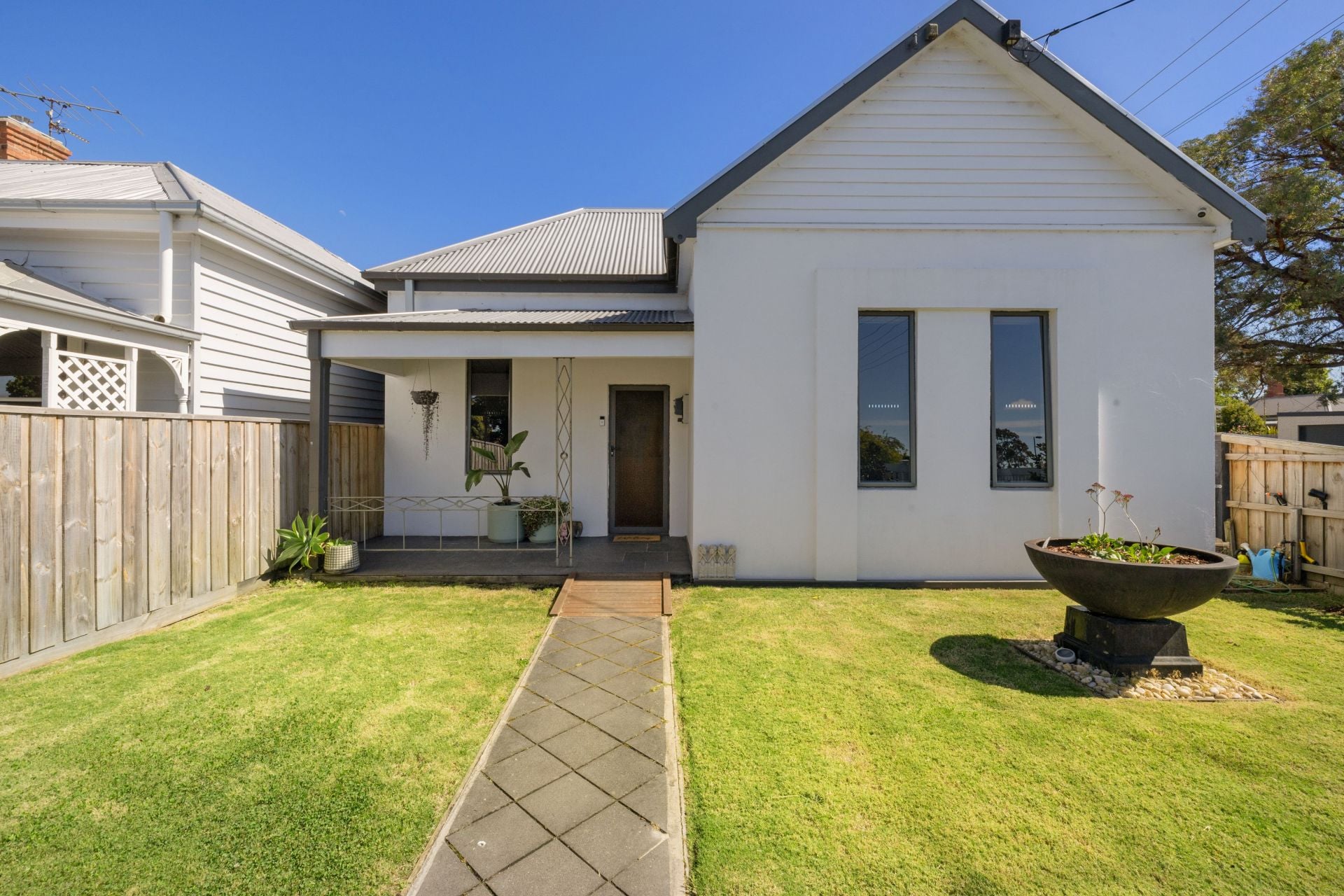 26 Francis Street, Bairnsdale VIC