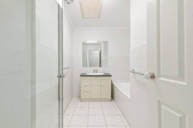 2/6 Campbell Street, Epping