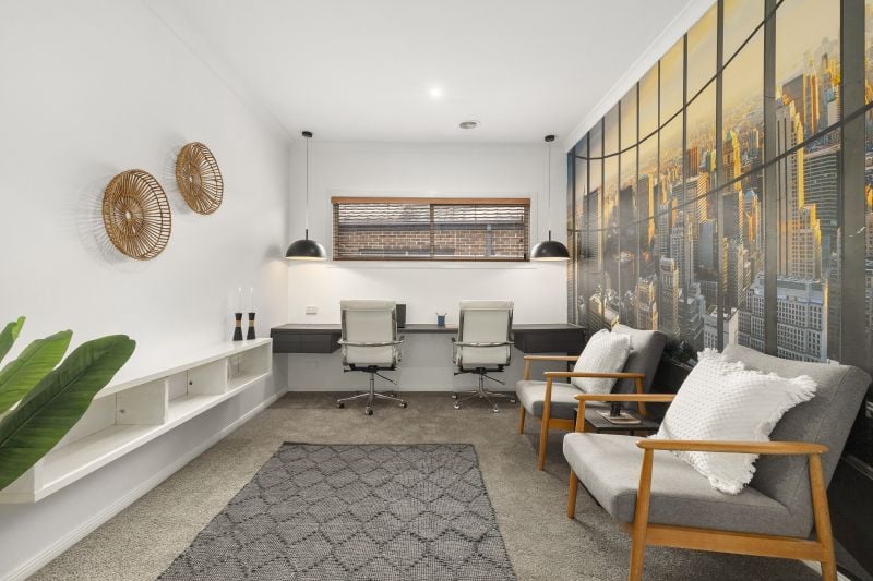 84 Hawkstowe Parade, South Morang