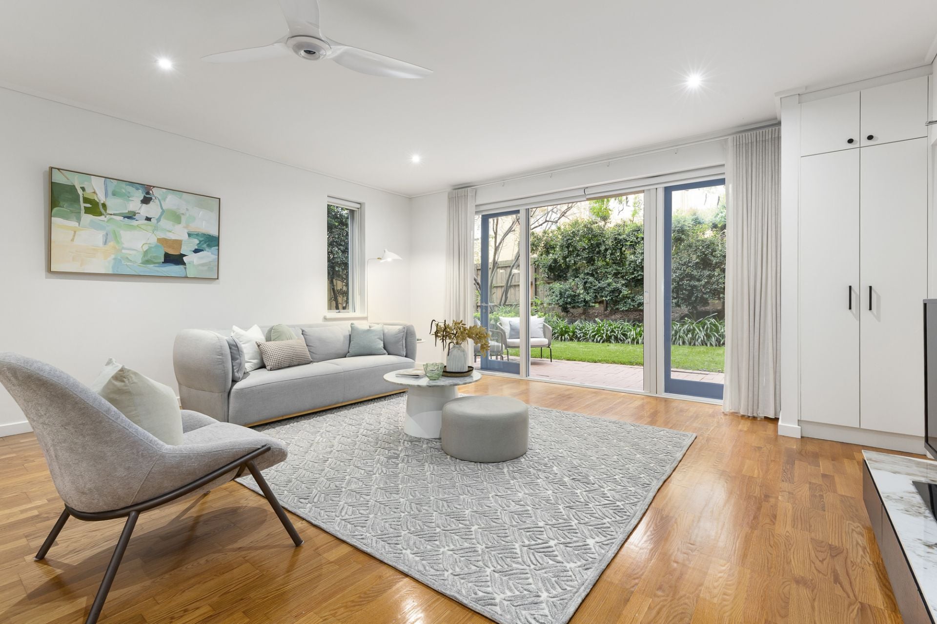 2/5 Ardoch Avenue, Inspect, 2/5 Ardoch Avenue - Image 1