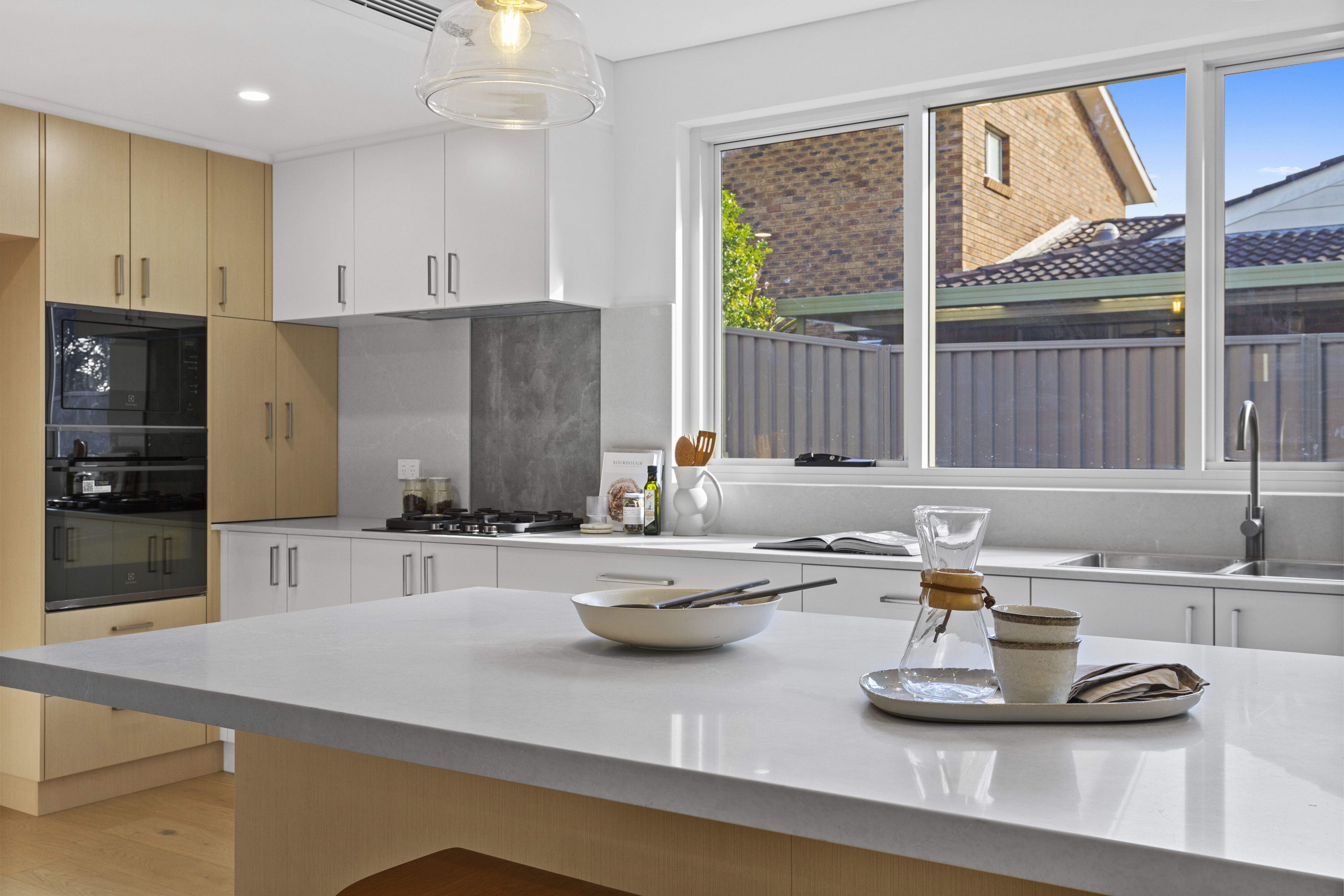 1/99 Yathong Road CARINGBAH 2229