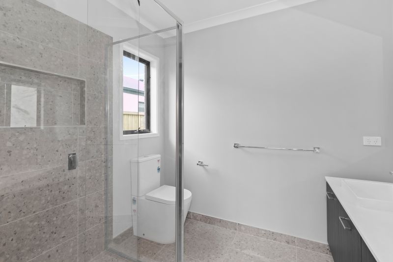 280 Spring Street, Beveridge