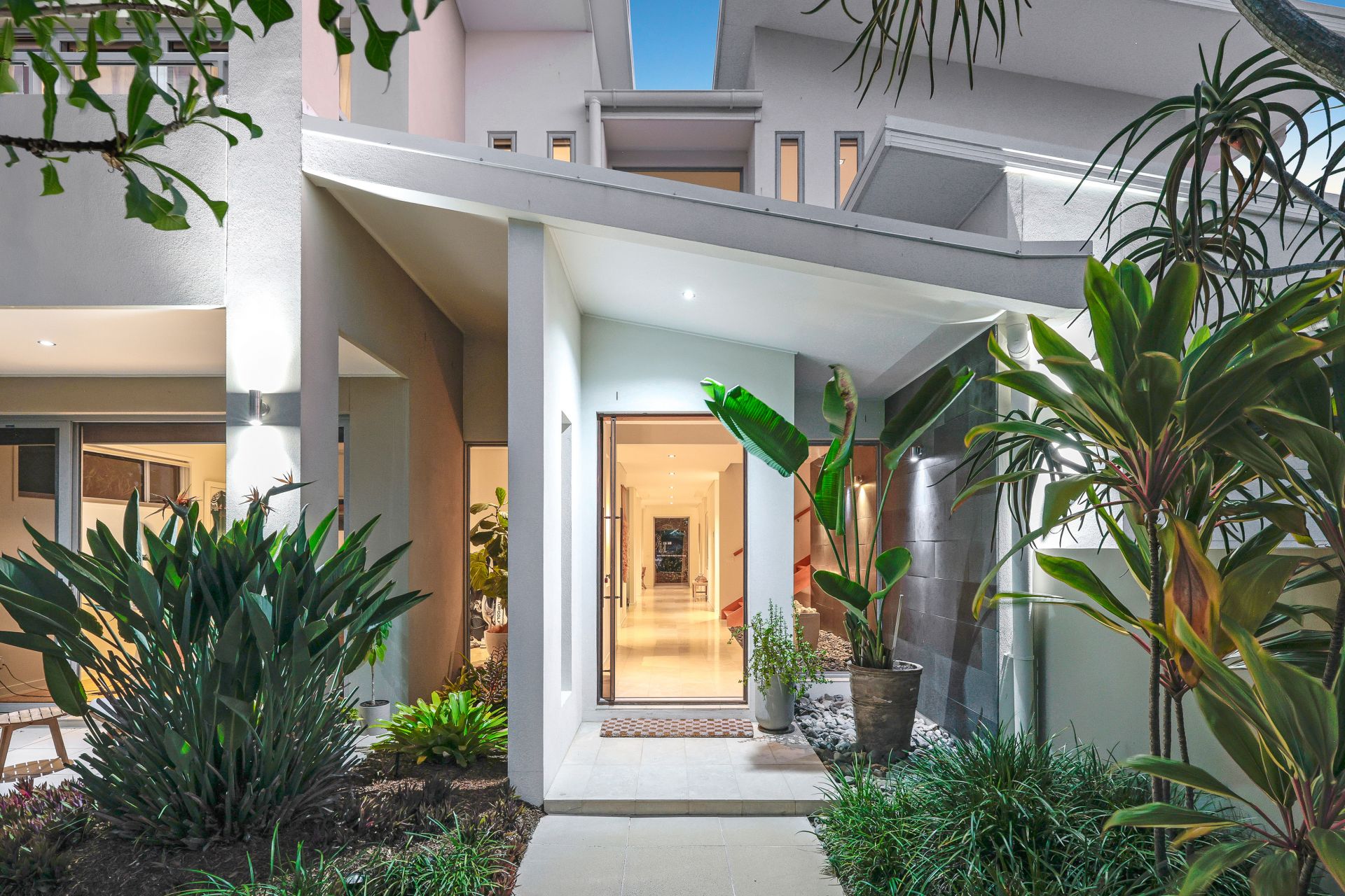 4 Westminster Court, Sovereign Islands QLD 4216, Sovereign Islands - Thumbnail 4