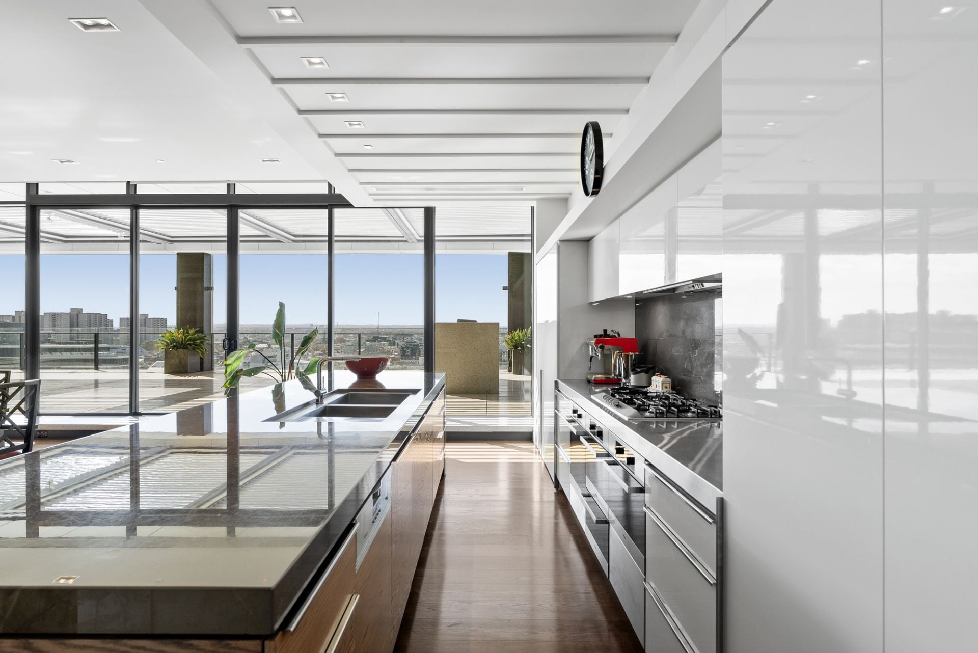 1102/150 Clarendon Street, East Melbourne, East Melbourne - Thumbnail 8
