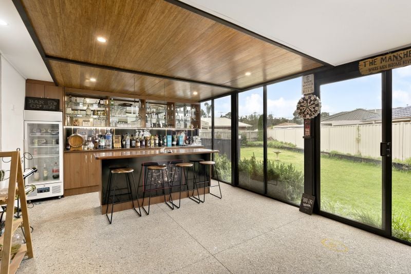 7 Irons Court, Epping