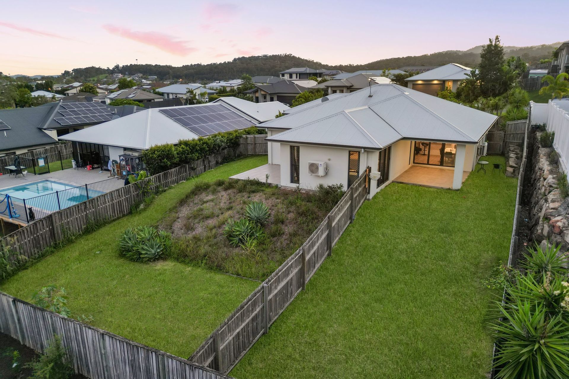 13 Frogmouth Street, Upper Coomera - Thumbnail 3