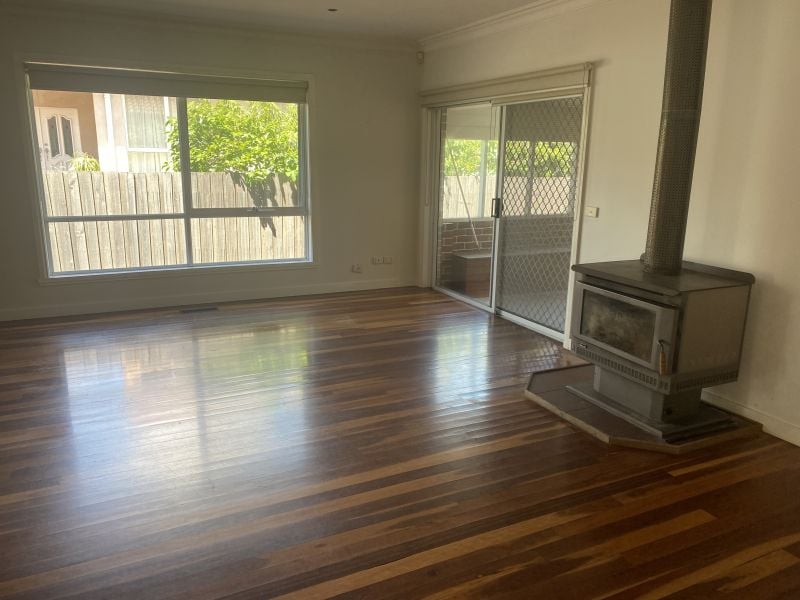 155 Mahoneys Road, Reservoir