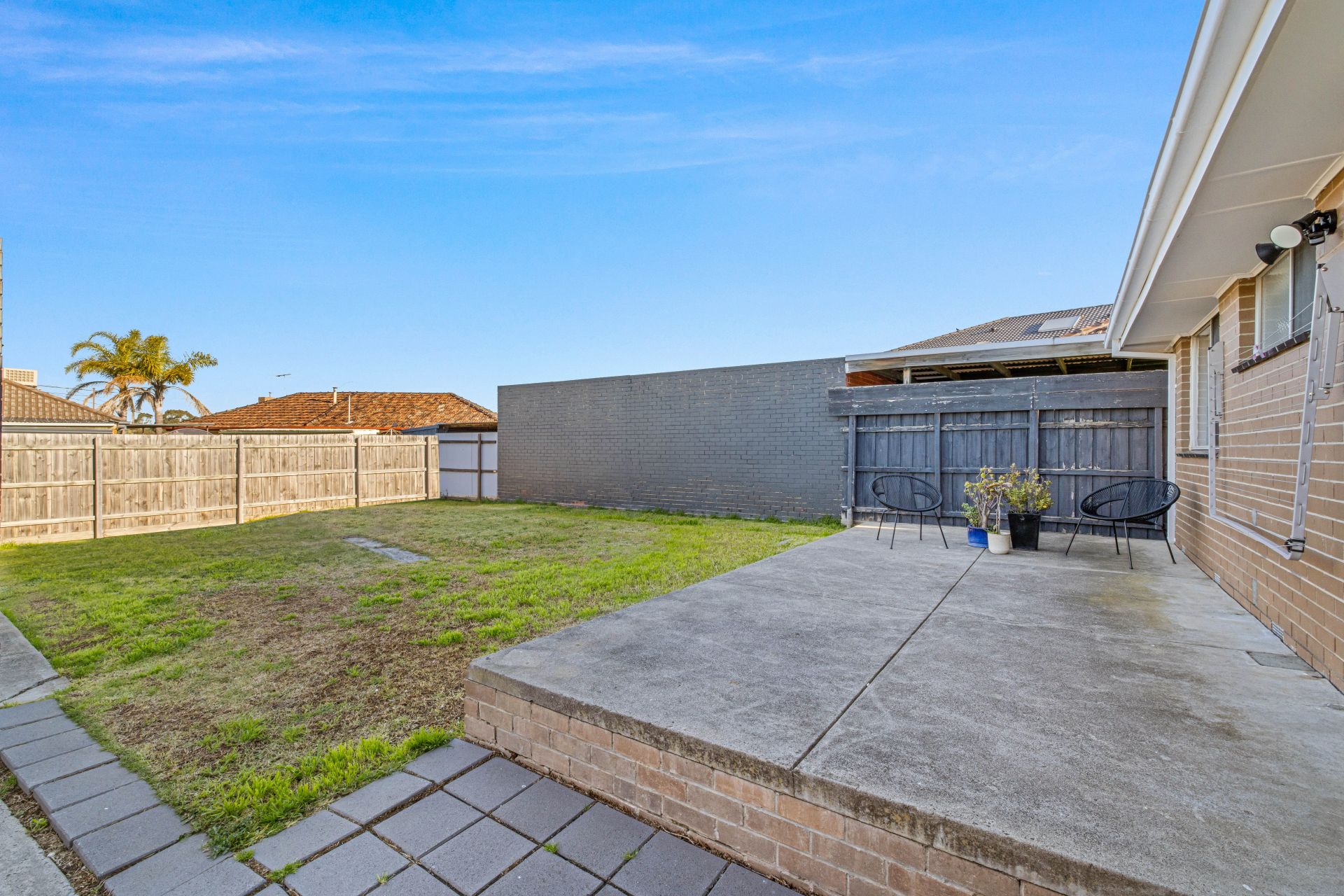 Stylish Family Living In A Quiet & Secure Court