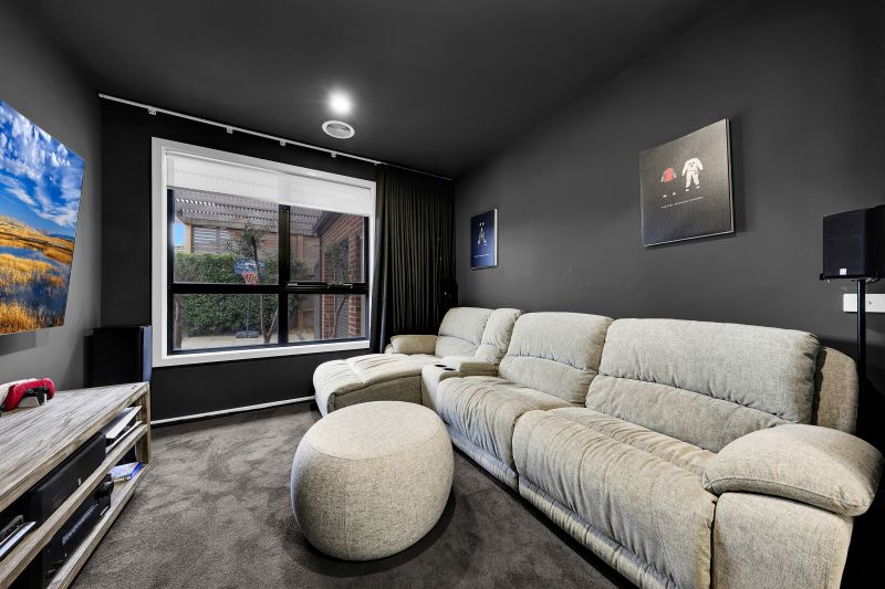 43 Mackenzie Drive, Wollert