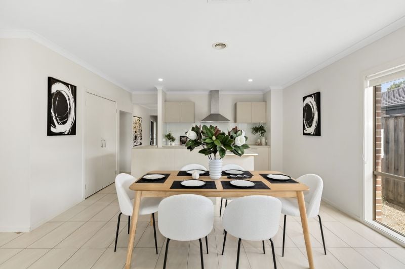 102 Brinkhill Drive, Mernda
