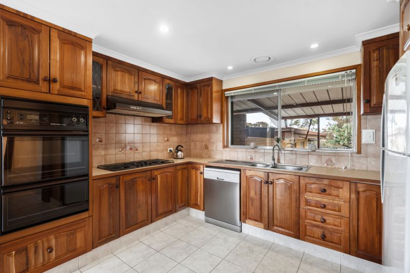 47 Melaleuca Drive, Thomastown