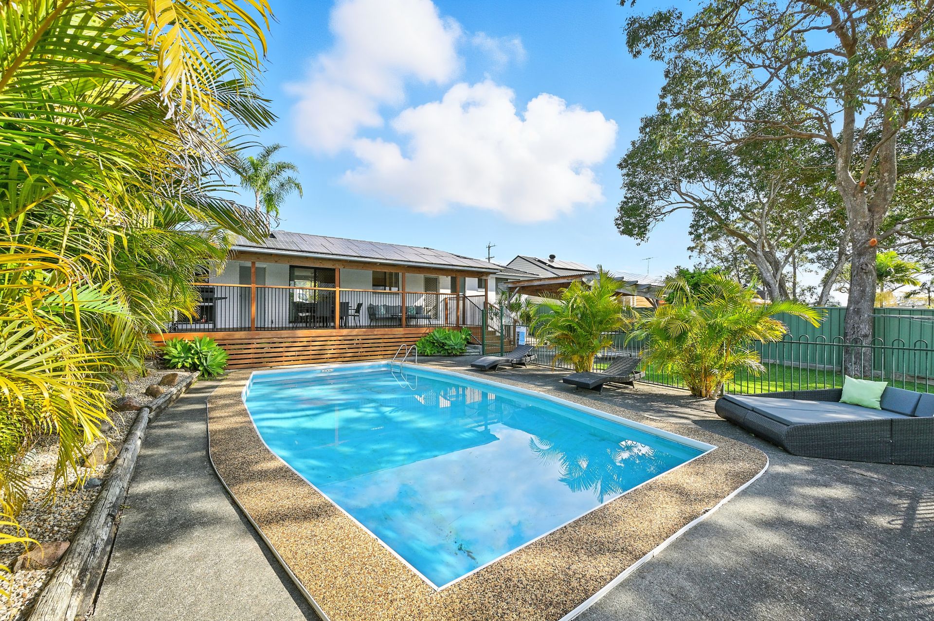 23 Regatta Crescent Port Macquarie NSW, Port Macquarie - Thumbnail 2