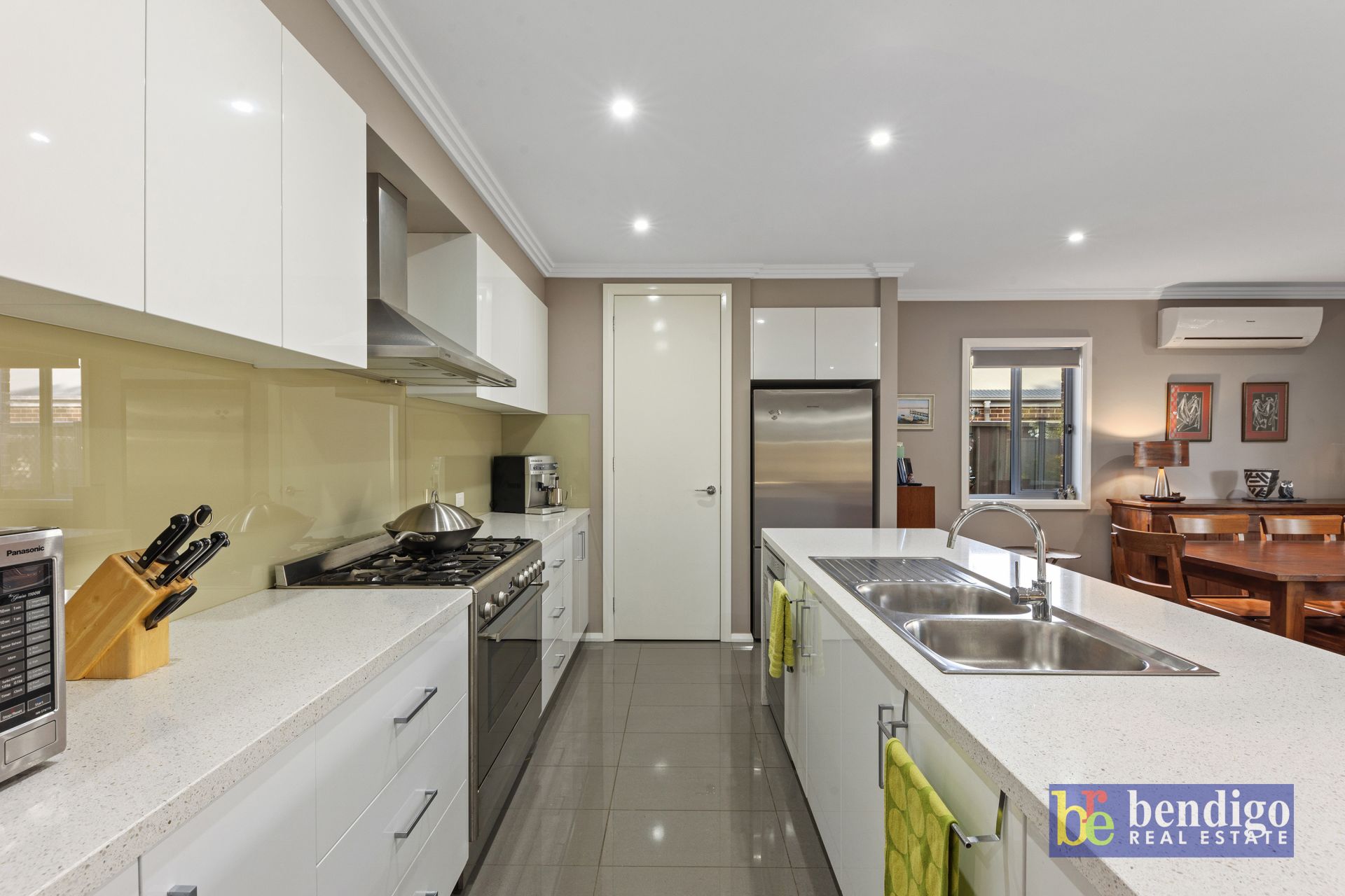 3 Ormond Place Strathdale VIC, Strathdale - Thumbnail 3