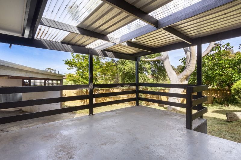 11 Henry Court, Epping