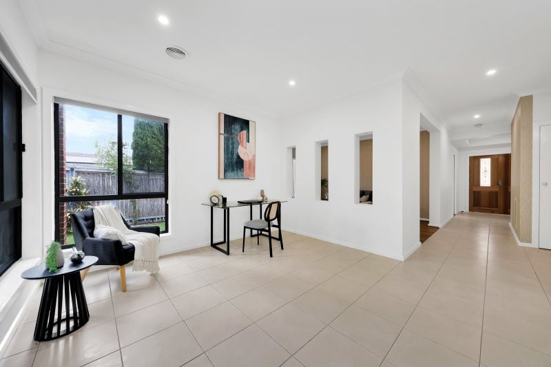 15 Tourmaline Drive, Epping