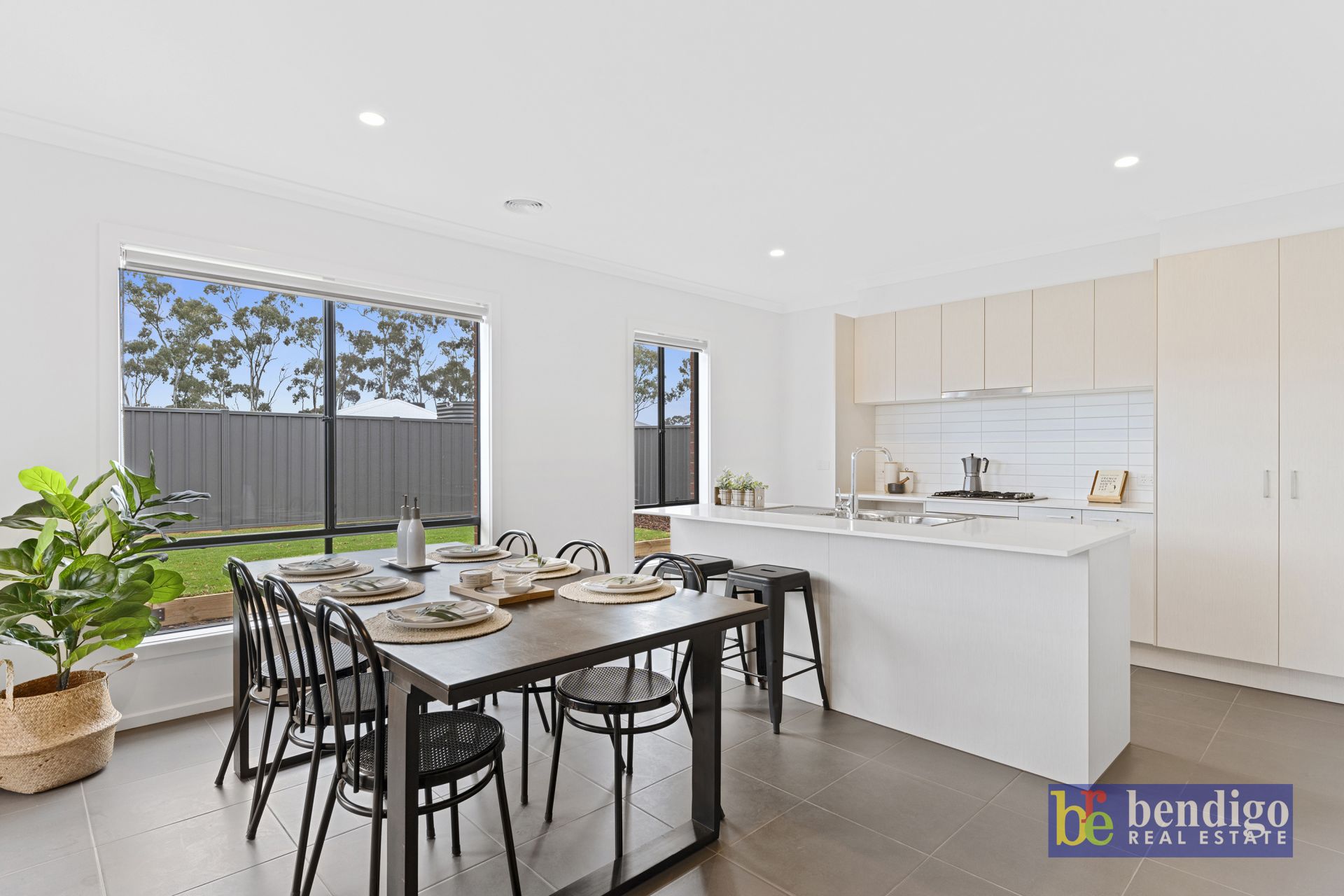 26 Eucalyptus Street Jackass Flat VIC, Flat - Thumbnail 4
