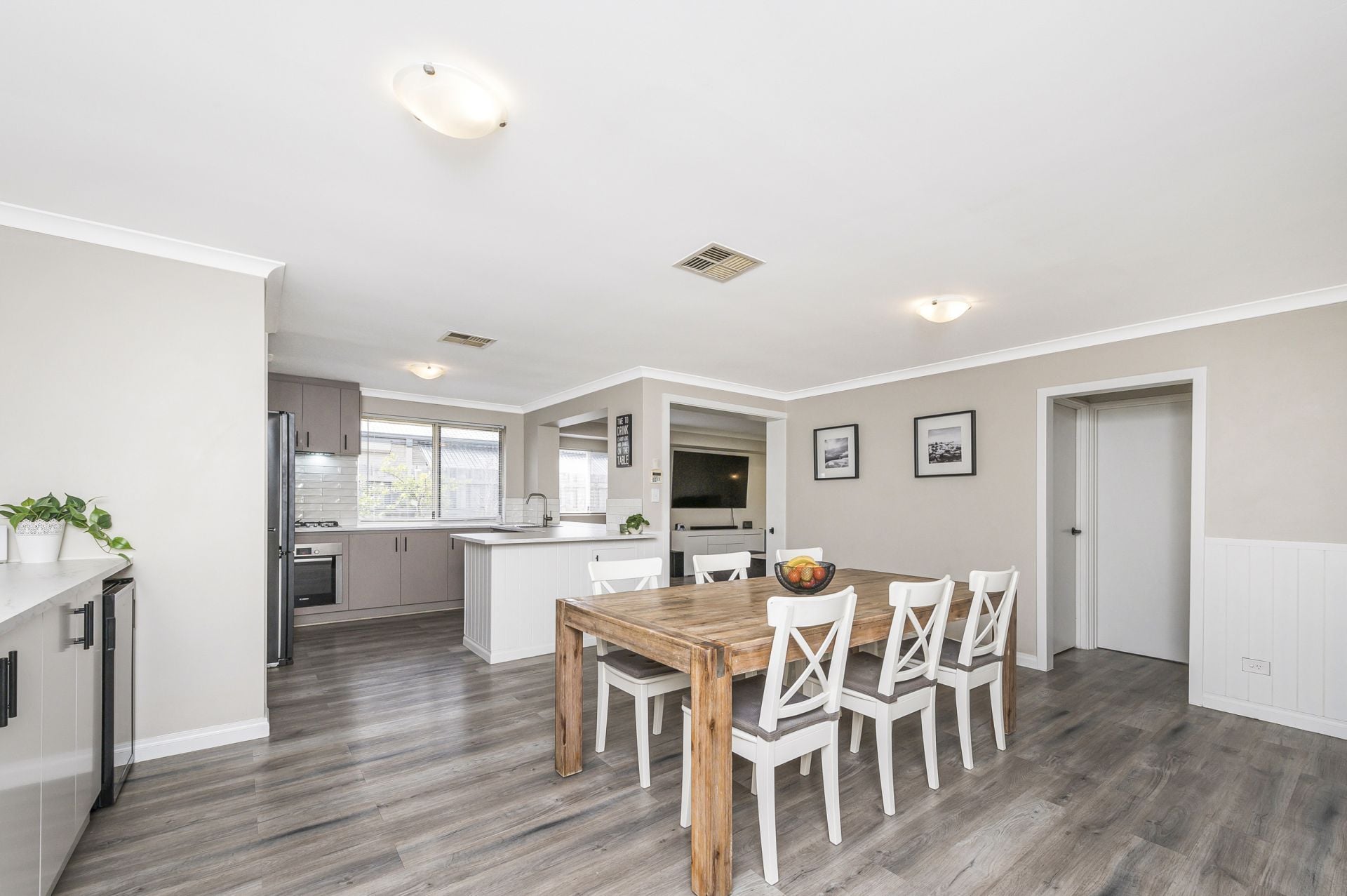 30 Coniston Drive Ellenbrook WA, Ellenbrook - Thumbnail 4