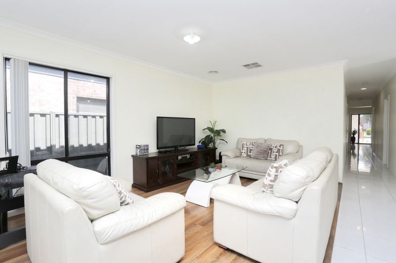 24 Gunther Way, Wollert