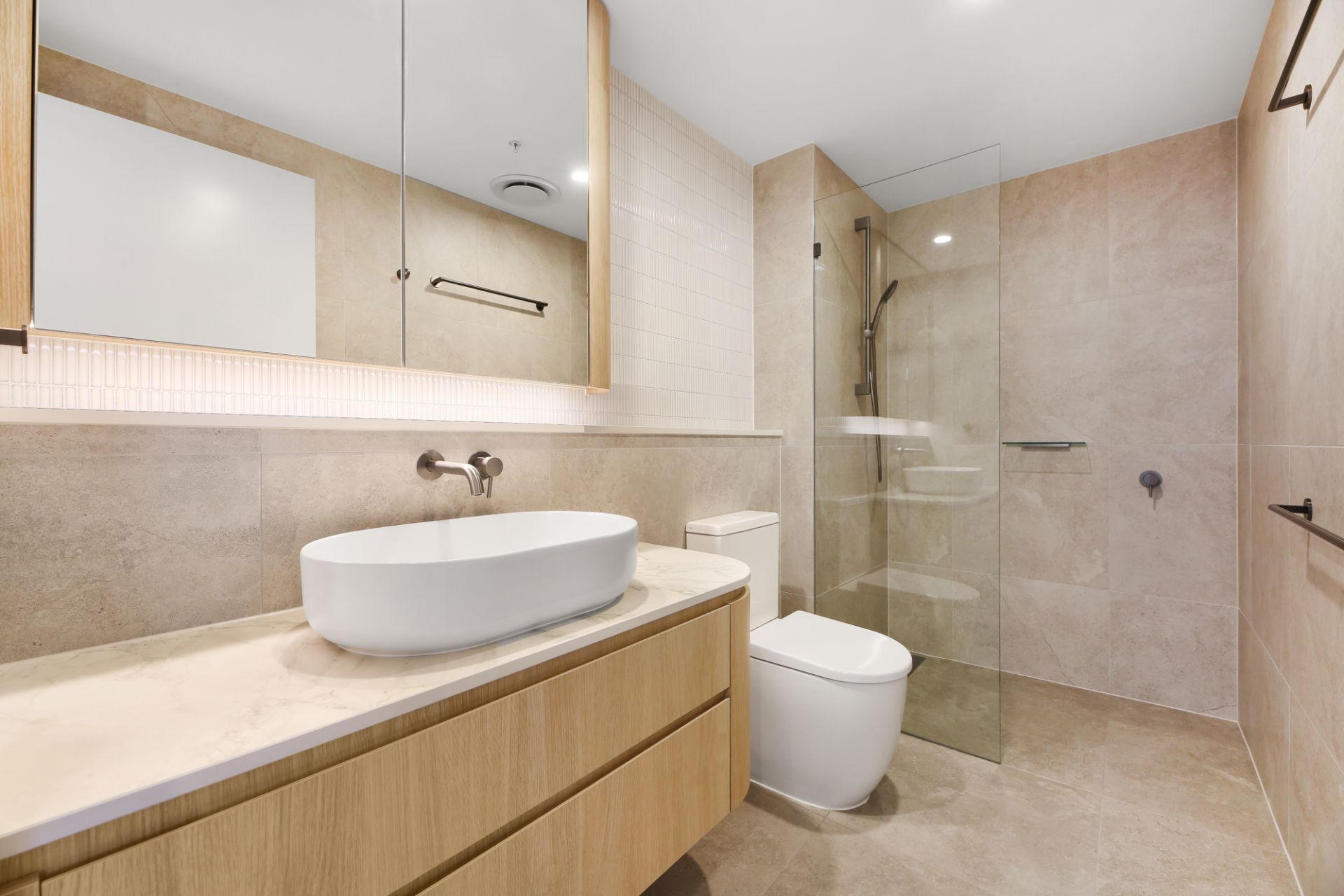 201/1409-1411 Gold Coast Highway, Palm Beach, Palm Beach - Thumbnail 8