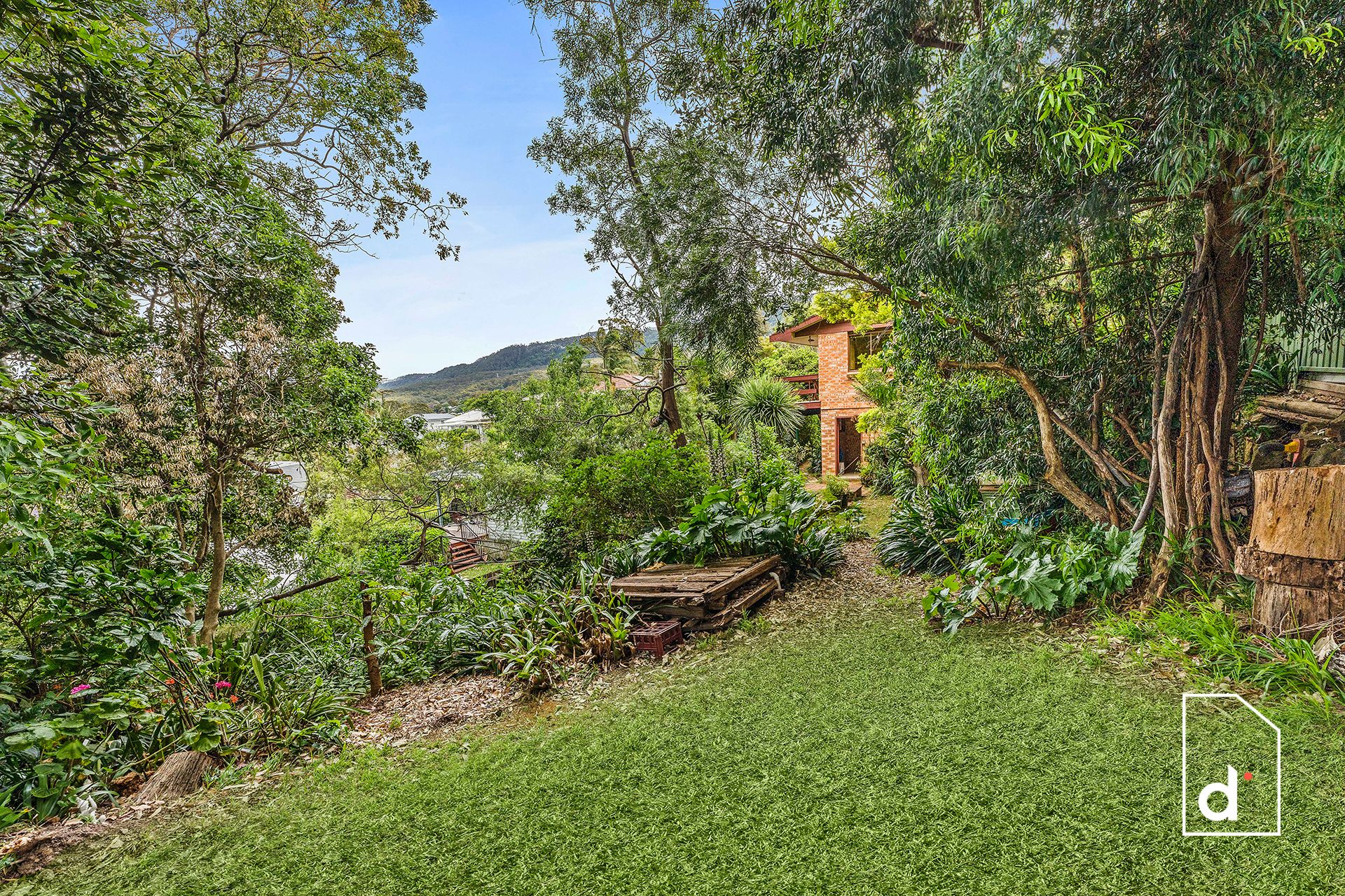 7 Mason Street, Thirroul NSW