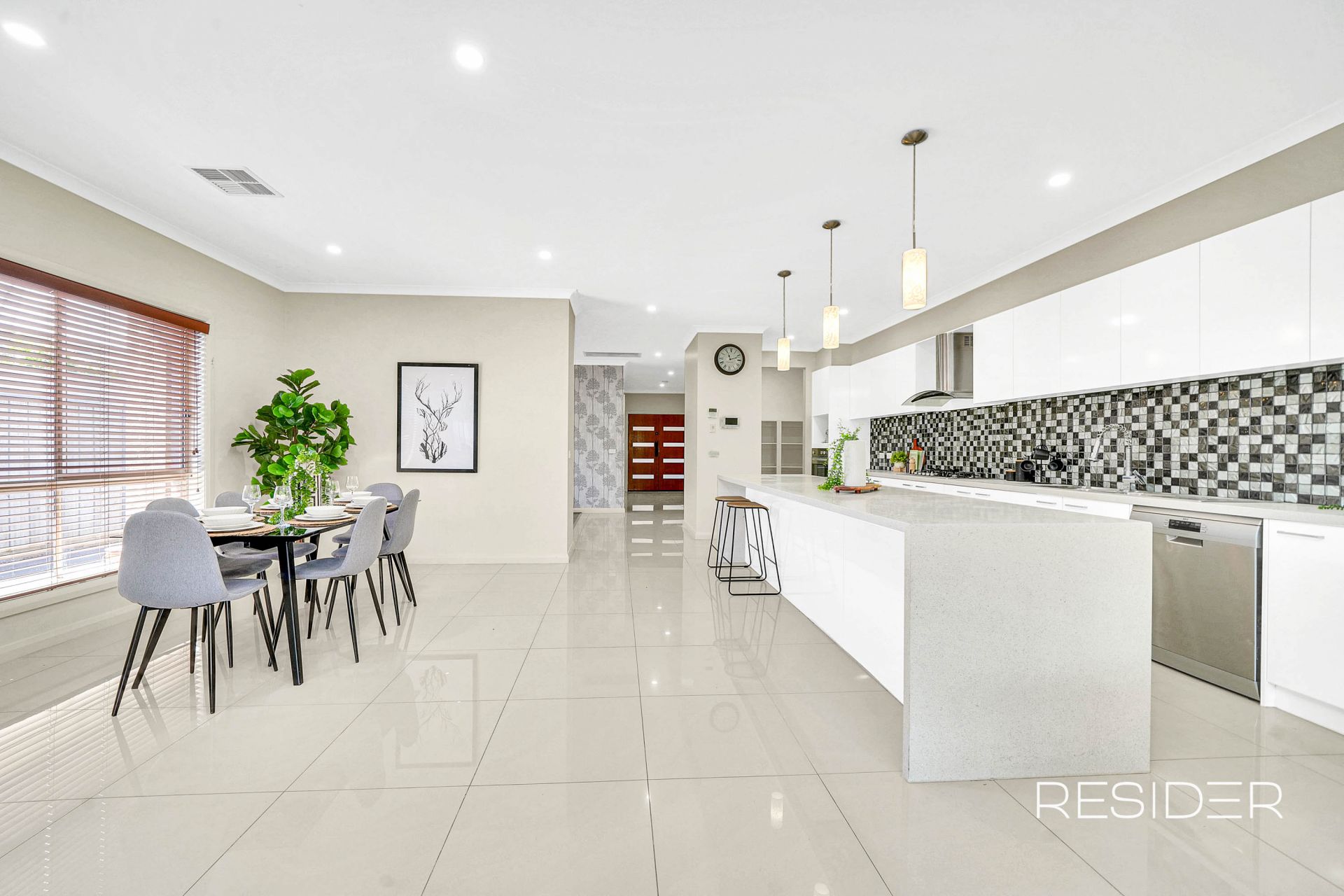 5 Greenside Way Mernda, Mernda - Thumbnail 4
