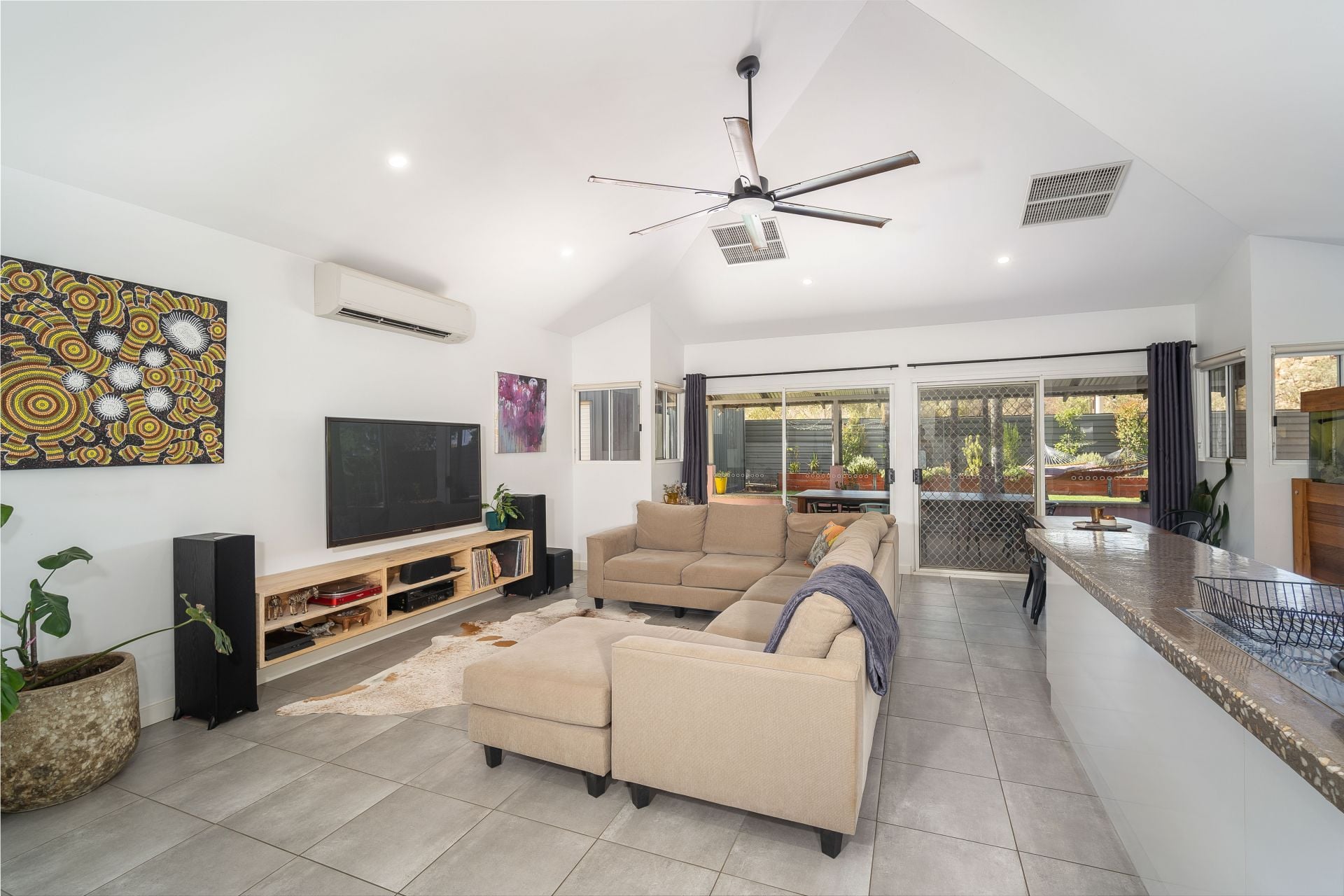 9 Bowman Close Araluen NT, Araluen - Thumbnail 4