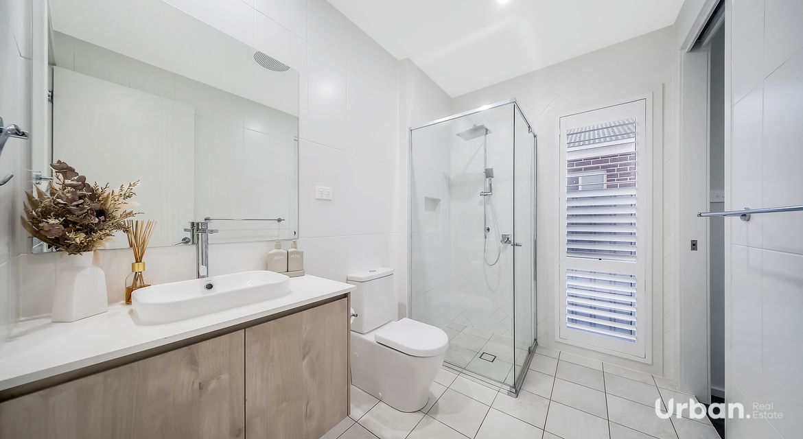 Lochinvar 11 Gregory Road