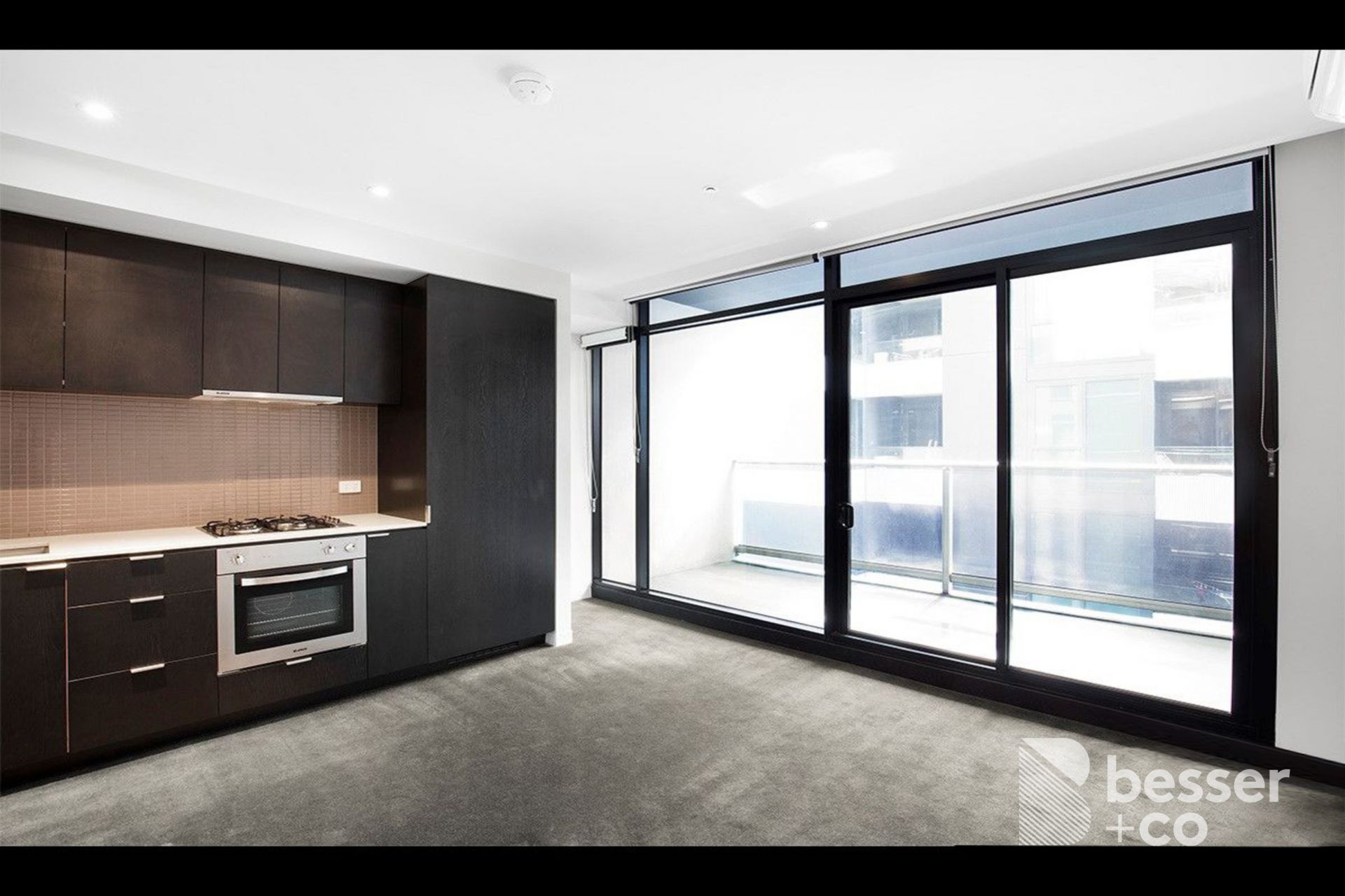 1701/7 Yarra Street, South Yarra - Thumbnail 2