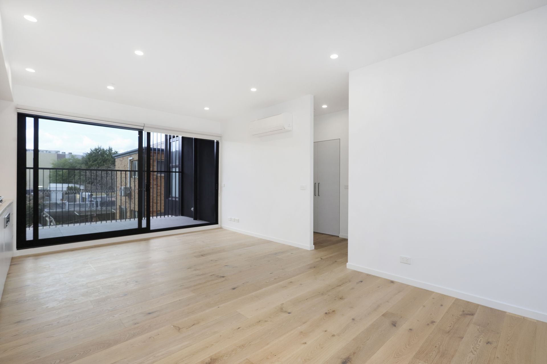 103/21 Victoria Street Footscray VIC, Footscray - Thumbnail 7