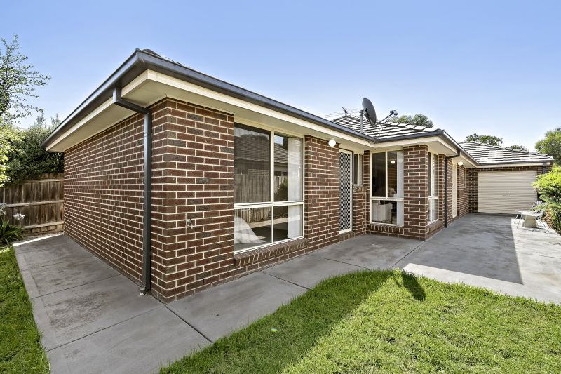 10 Ellendale Way, South Morang