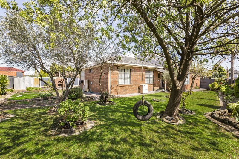 100 Radford Road, Reservoir