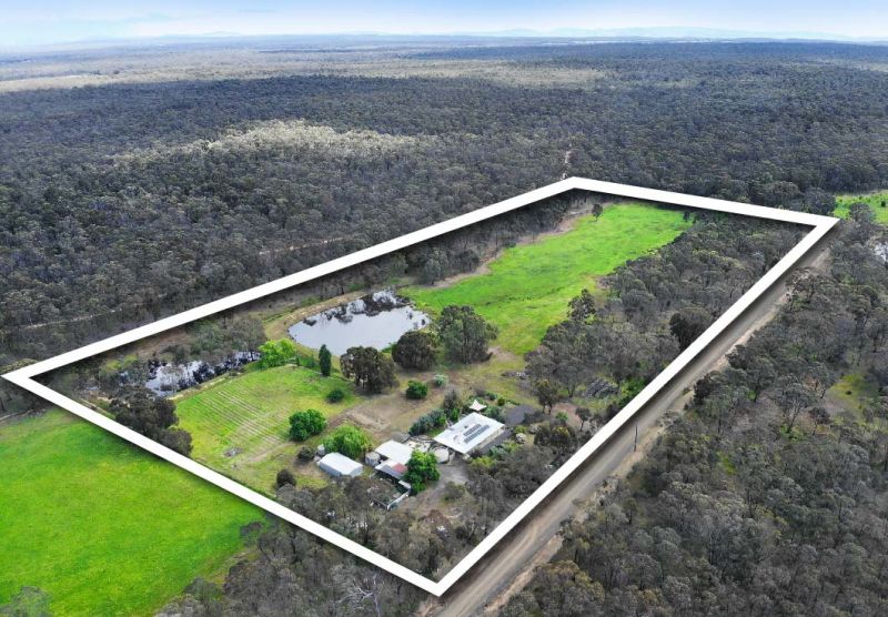 143 Taggart Drive, Daisy Hill - Thumbnail 3