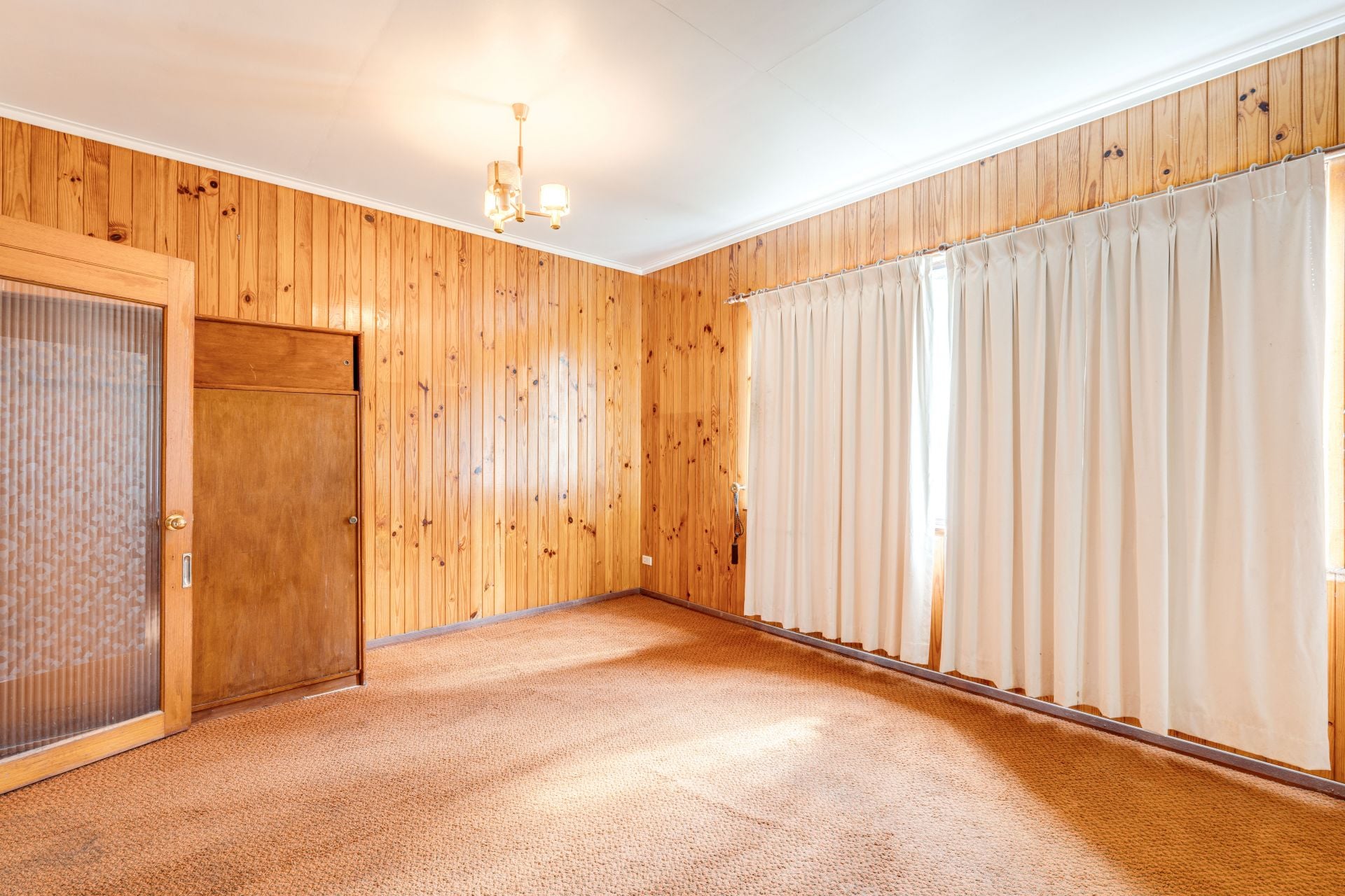 42 Great Alpine Road, MYRTLEFORD, Myrtleford - Thumbnail 7