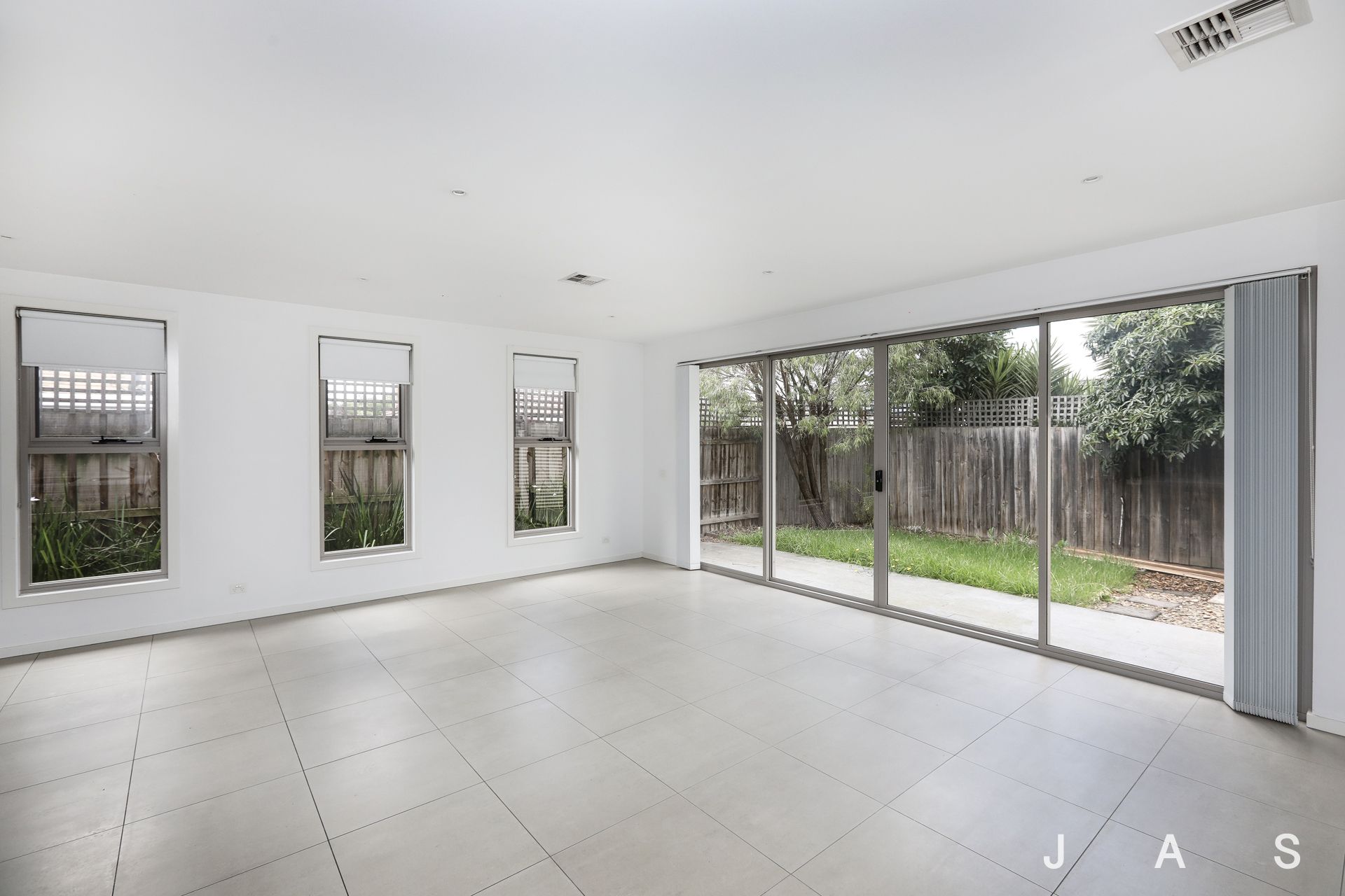 1 Monmouth St Newport VIC, Newport - Thumbnail 7