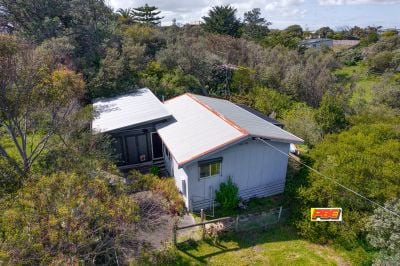 1 St Ives Crescent, Venus Bay VIC, Venus Bay - Thumbnail 2