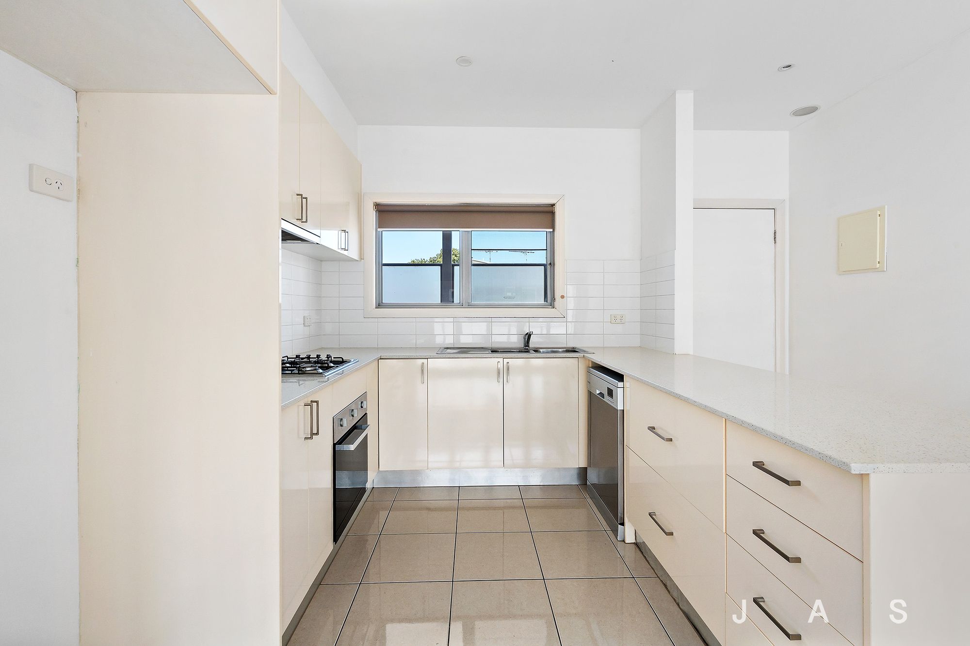 4/42 Whitehall Street Footscray VIC, Footscray - Thumbnail 5