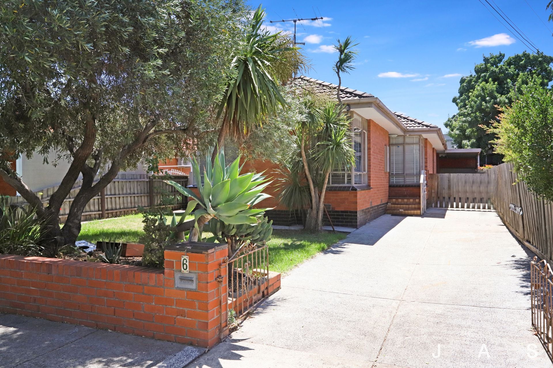 6 Castle Street Yarraville VIC, Yarraville - Thumbnail 2