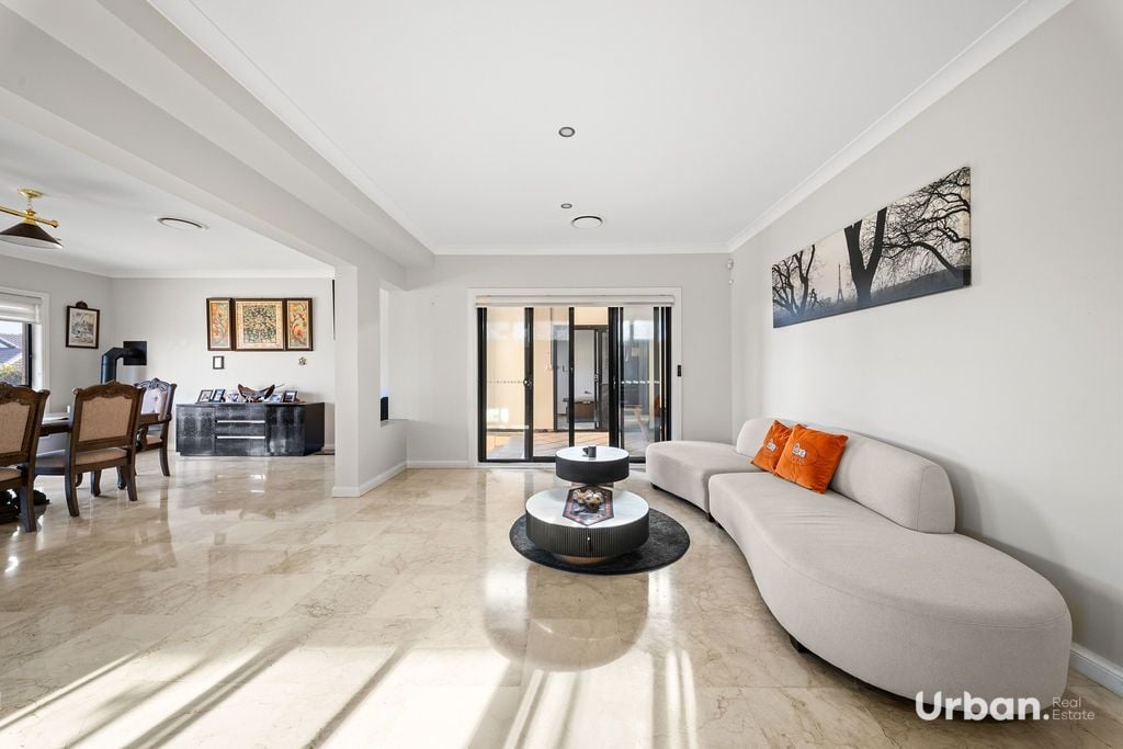 Glen Alpine 138 Englorie Park Drive