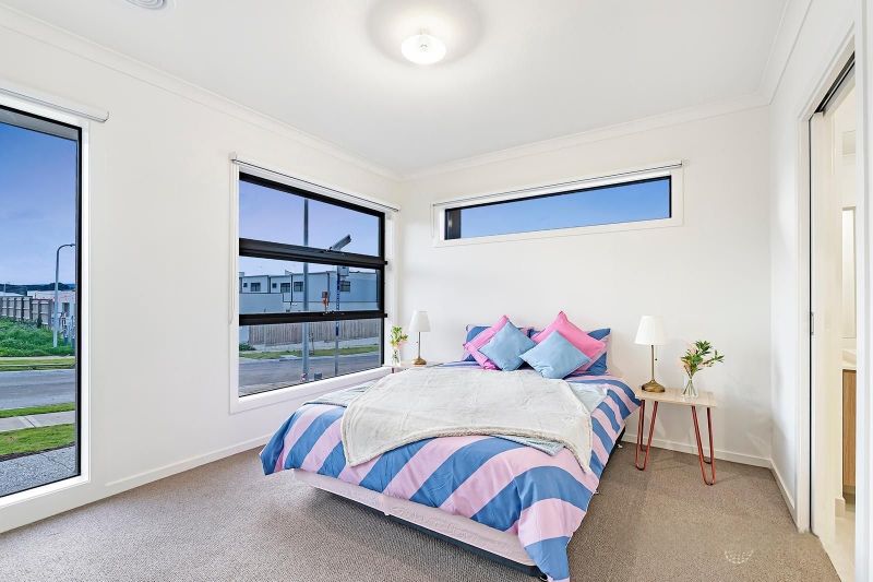 83 Apsley Parkway, Nar Nar Goon North VIC, Nar Nar Goon North - Thumbnail 6
