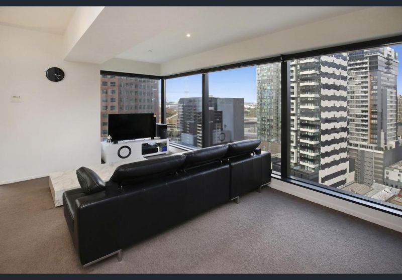 1804/7 Riverside Quay, Southbank - Thumbnail 4