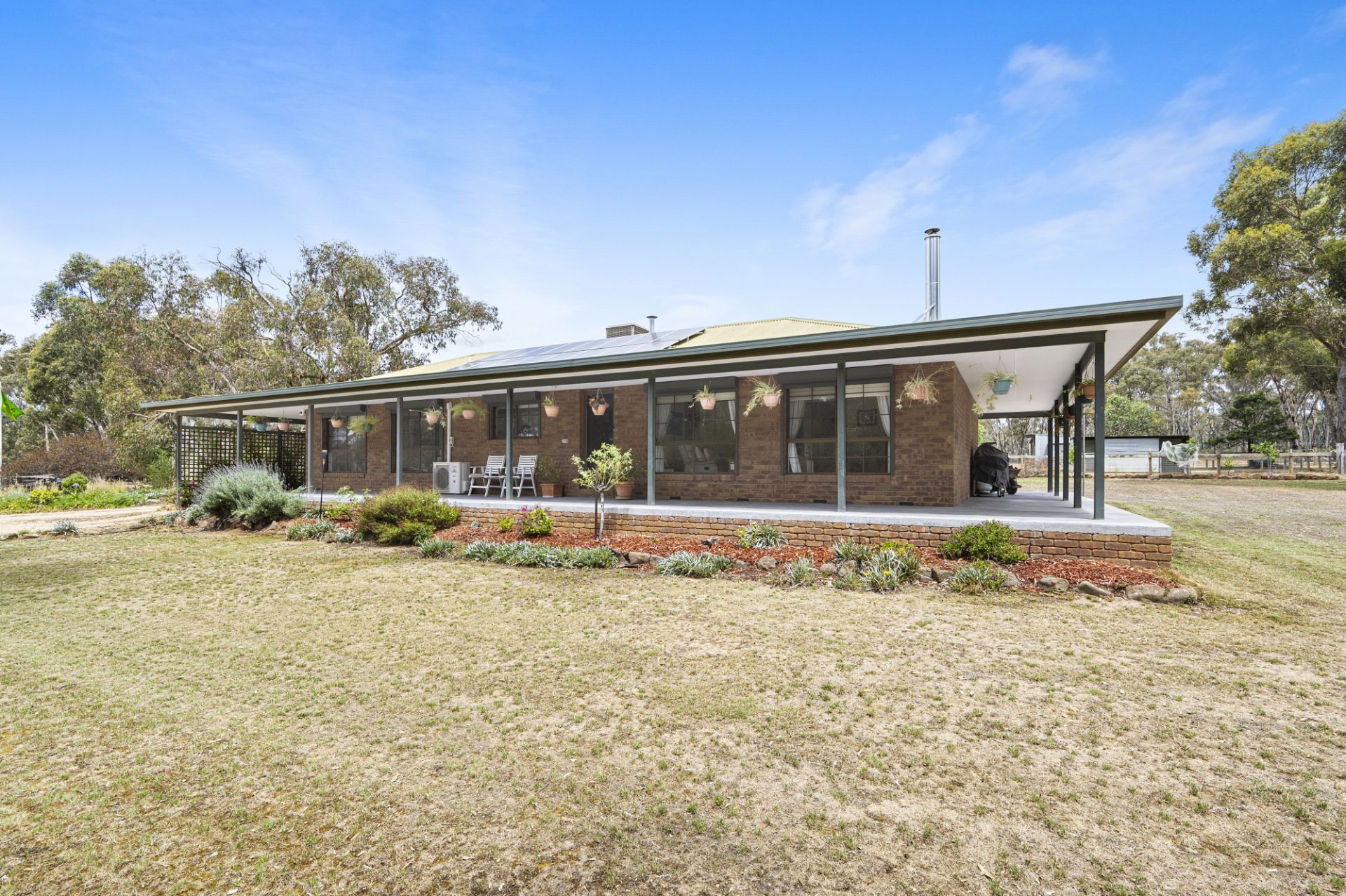 7039 Pyrenees Highway, Avoca - Thumbnail 2