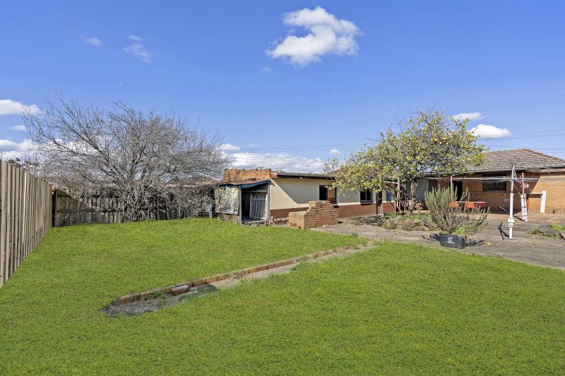 116 Alexander Avenue, Thomastown