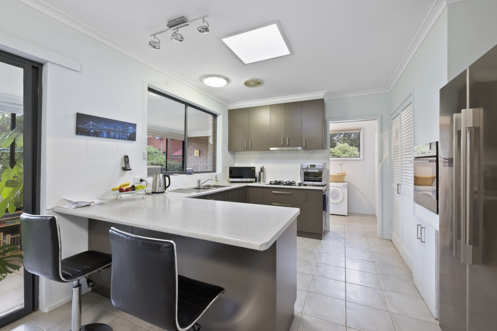 211 Larter Street, Canadian, Canadian - Thumbnail 7