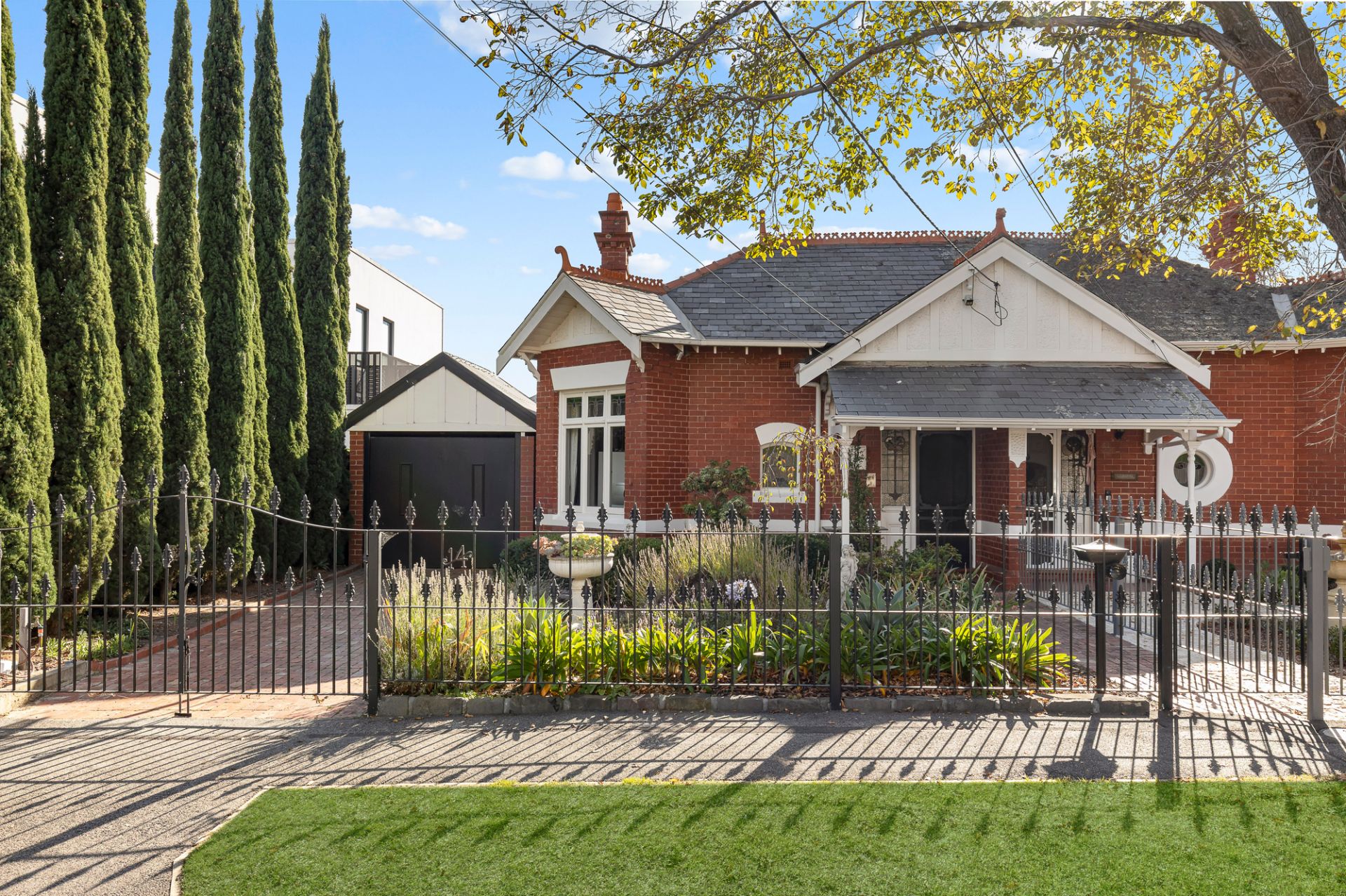14 Dawson Avenue, Brighton, Brighton - Thumbnail 2