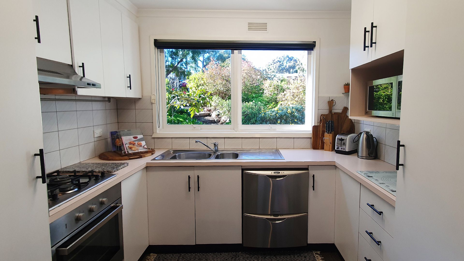 8 McInnes Street Big Hill VIC, Hill - Thumbnail 6