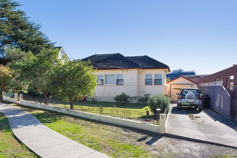 33 Karimbla Road MIRANDA 2228