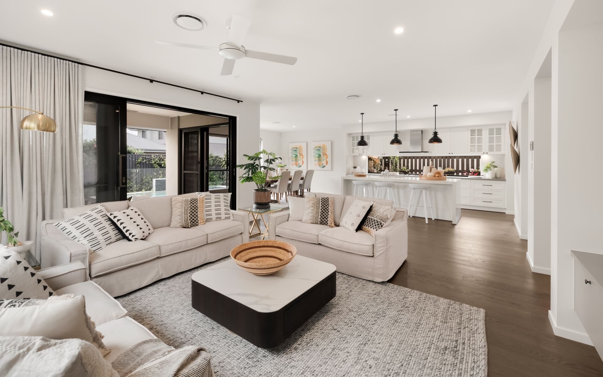 58 Citron Crescent, Helensvale - Thumbnail 2