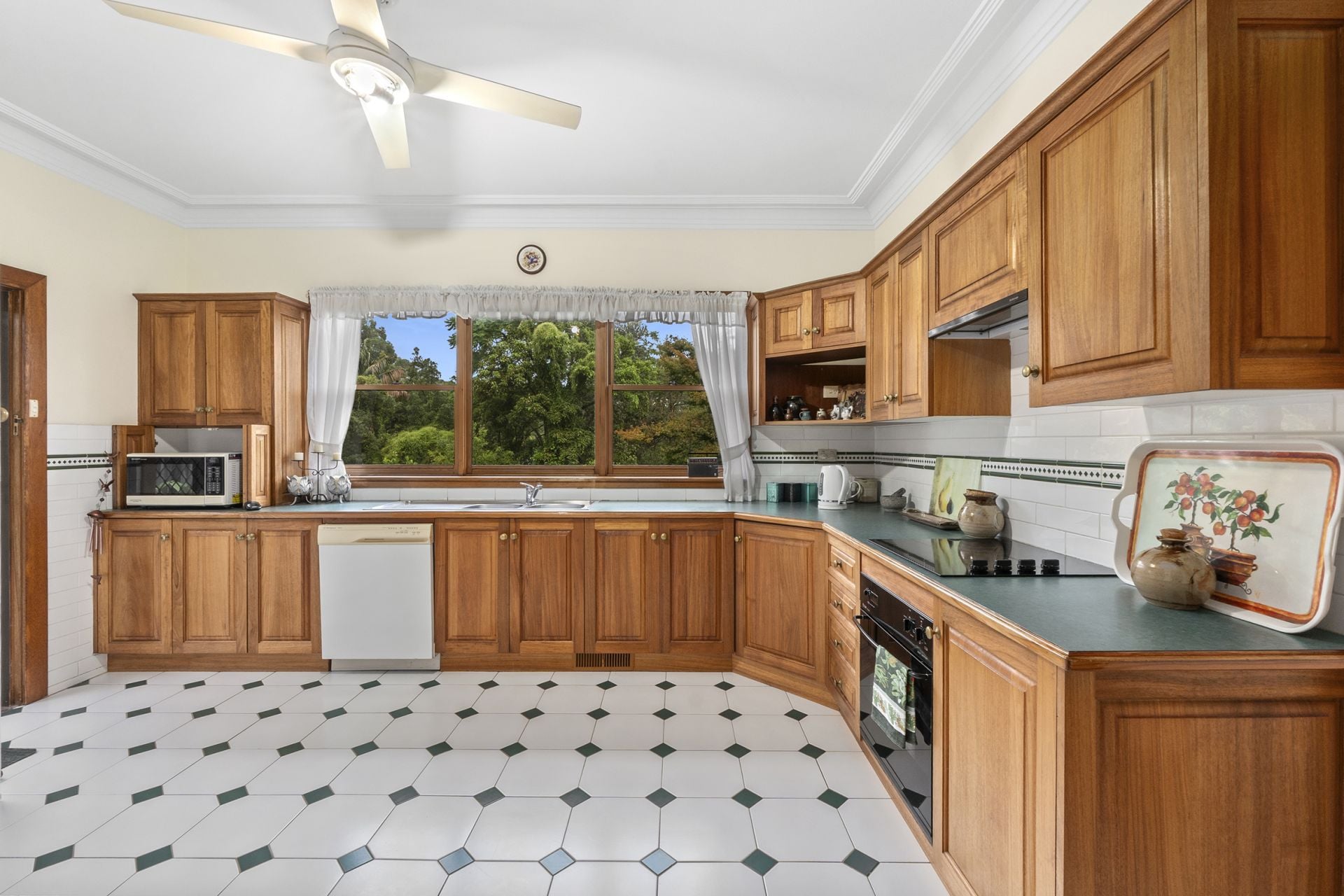 7 Florence Avenue Denistone NSW, Denistone - Thumbnail 2