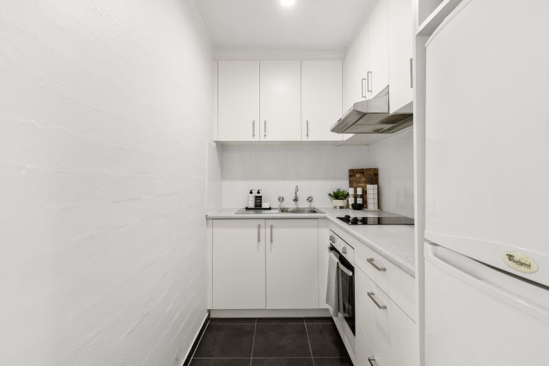 2/29 Macartney Street, Reservoir