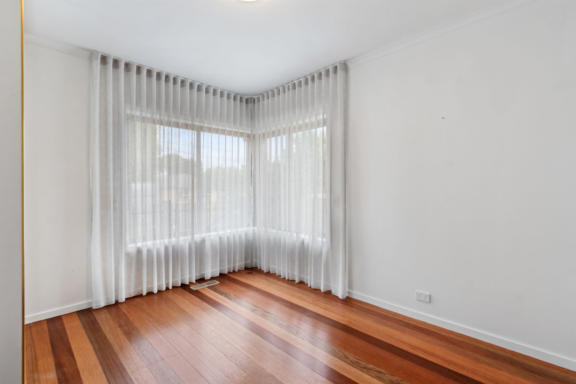 Welcome to Your Dream Home in Fawkner!